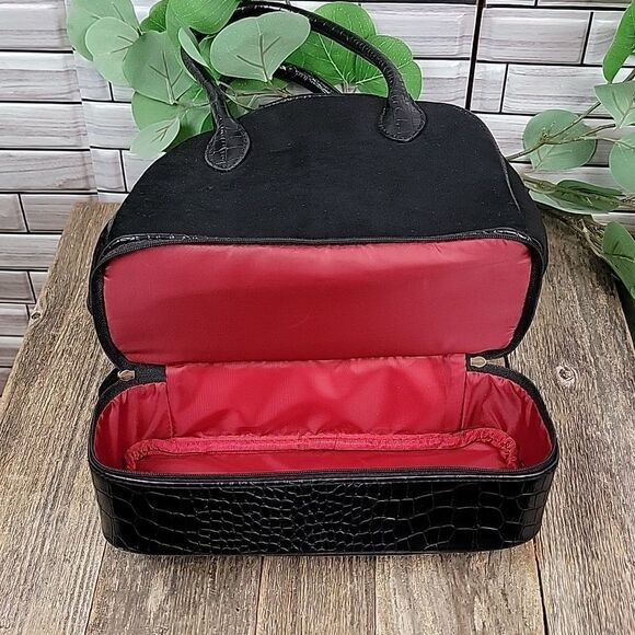 Unbranded top handle bag in faux crocodile leather - Picture 4 of 9